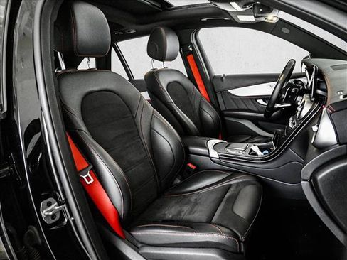 Certified 2022 Mercedes-Benz GLC 43 AMG 4MATIC image 23