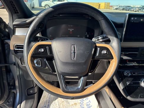 Used 2021 Lincoln Corsair Reserve image 33