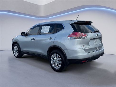 Used 2015 Nissan Rogue S FWD image 5