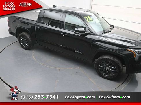 Used 2024 Toyota Tundra Platinum image 28