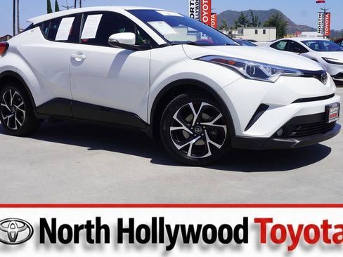 Certified 2018 Toyota C-HR XLE FWD image 1