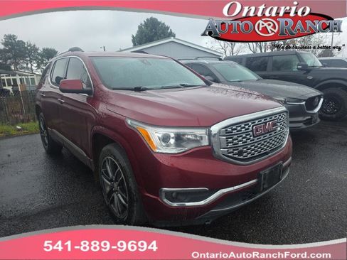Used 2018 GMC Acadia Denali w/ Technology Package image 1