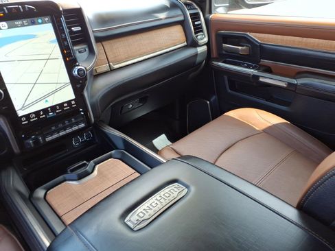 Used 2022 RAM 3500 Limited image 34