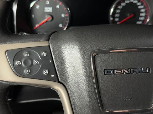 Used 2015 GMC Yukon XL Denali w/ Open Road Package RWD image 42