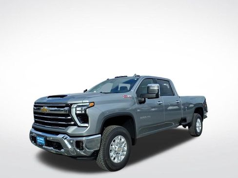 New 2026 Chevrolet Silverado 3500 LTZ w/ LTZ Plus Package AWD/4WD image 8