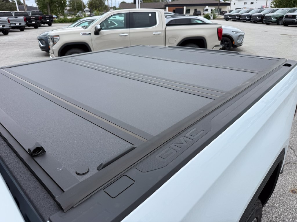 New 2026 GMC Sierra 1500 Denali w/ Denali Reserve Package AWD/4WD image 15