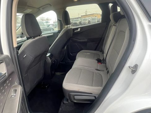 Used 2020 Ford Escape SE FWD image 29