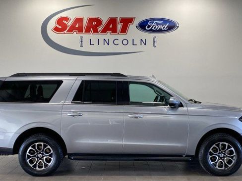 Used 2023 Ford Expedition Max XLT AWD/4WD image 1
