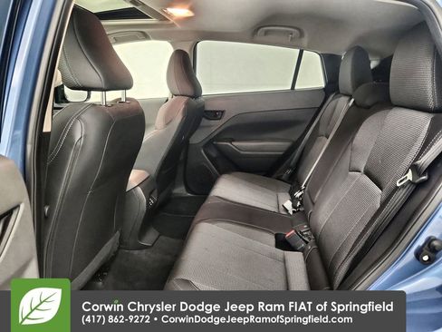 Used 2024 Subaru Crosstrek 2.0i Premium image 31