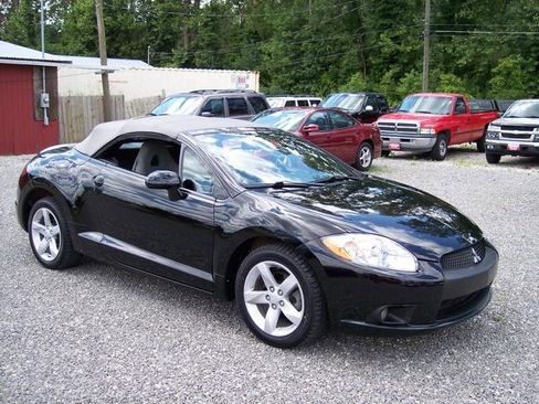 Used 2010 Mitsubishi Eclipse GS image 2