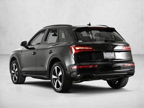 Certified 2023 Audi Q5 2.0T Premium Plus w/ Premium Plus Package AWD/4WD image 9