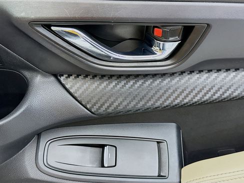 Used 2023 Subaru Ascent Premium w/ Convenience Package image 30