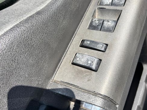 Used 2012 Ford F250 Lariat image 15