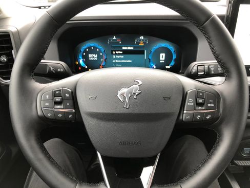 New 2025 Ford Bronco Sport Outer Banks image 15