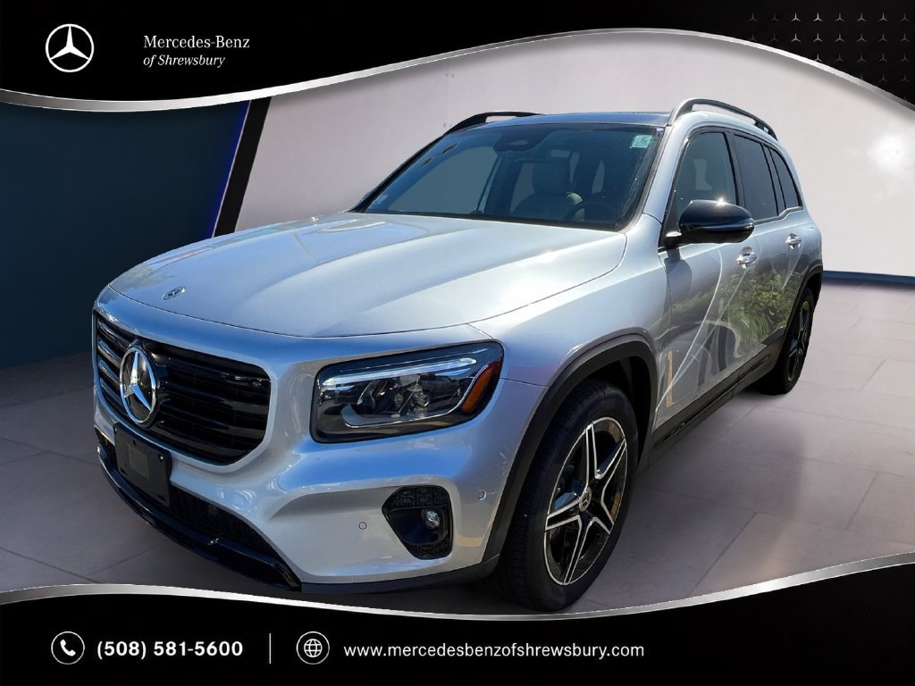 Used 2026 Mercedes-Benz GLB 250 4MATIC image 1