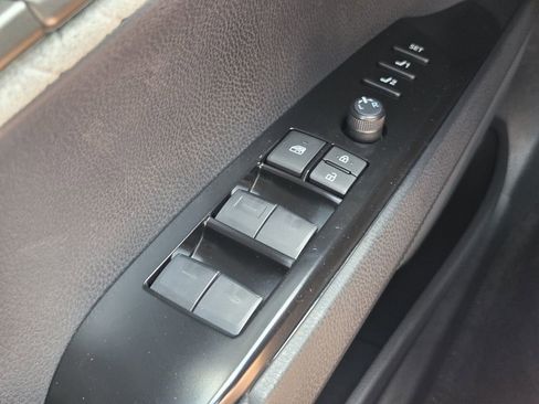Used 2026 Toyota Camry XLE FWD image 26