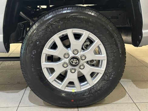 New 2026 Toyota Tacoma SR5 RWD image 8
