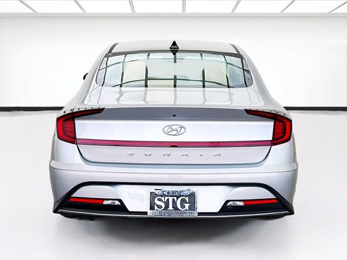 Used 2021 Hyundai Sonata SE FWD image 5
