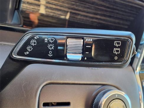 Used 2020 Lincoln Navigator Black Label w/ Cargo Convenience Package image 17