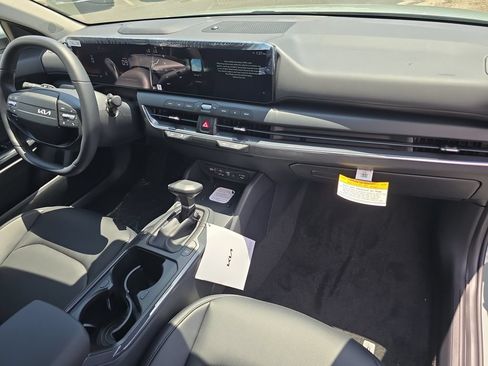 New 2026 Kia K4 EX FWD image 11