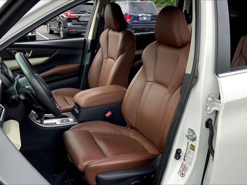 Used 2020 Subaru Ascent Touring w/ Popular Package #2A image 8