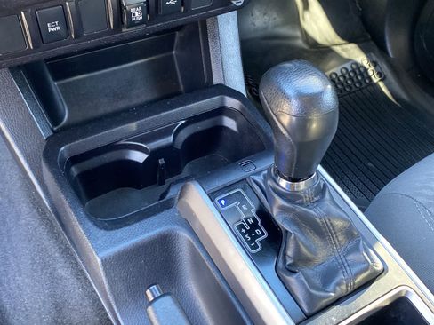 Used 2021 Toyota Tacoma SR5 image 32