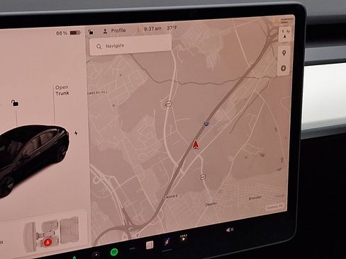 Used 2022 Tesla Model 3 image 17