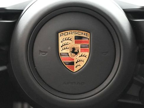 Used 2024 Porsche 911 Carrera S image 25