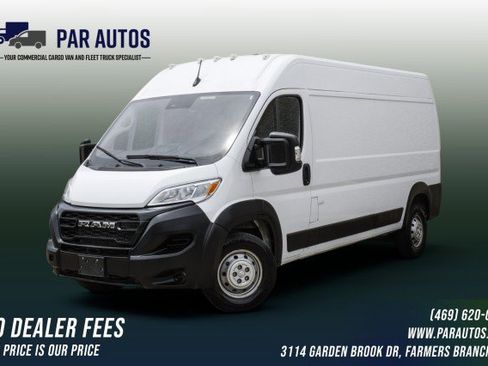 Used 2023 RAM ProMaster 2500 FWD image 1