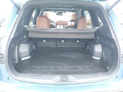 Certified 2025 Subaru Forester Touring AWD/4WD image 37