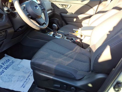 Certified 2025 Subaru Forester Premium image 12