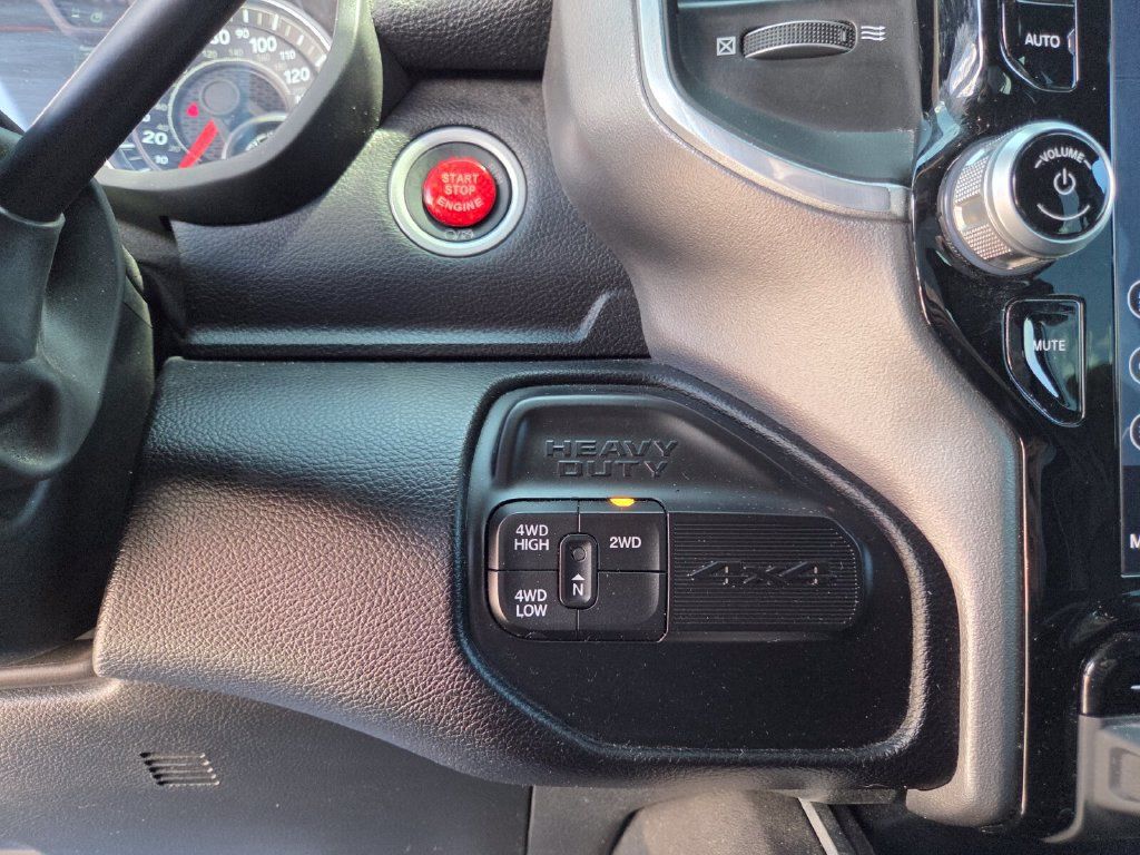 Used 2024 RAM 3500 Laramie w/ Night Edition AWD/4WD image 31