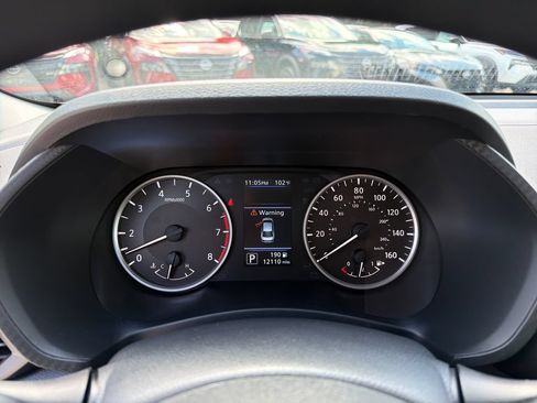 Used 2024 Nissan Sentra S w/ Trunk Package FWD image 22