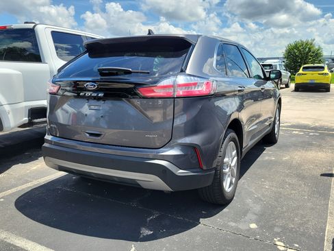 Used 2024 Ford Edge SEL w/ Convenience Package AWD/4WD image 5