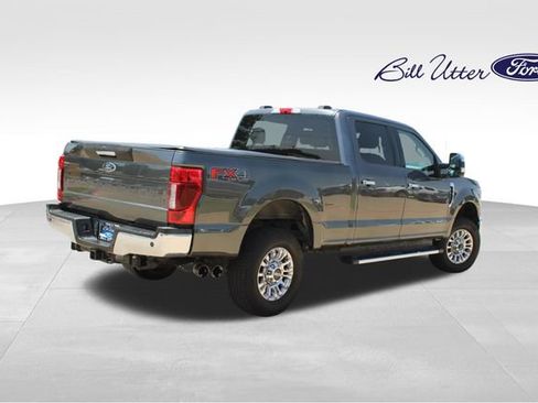 Certified 2020 Ford F250 XLT w/ XLT Premium Package AWD/4WD image 5