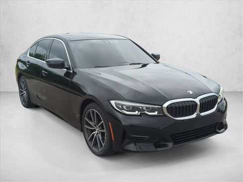 Used 2021 BMW 330i Sedan w/ Convenience Package RWD image 3