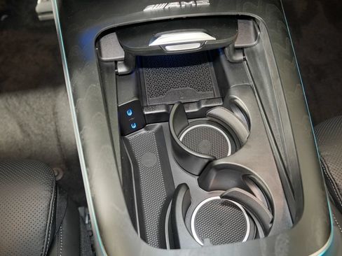 New 2026 Mercedes-Benz E 53 AMG e 4MATIC Sedan image 23