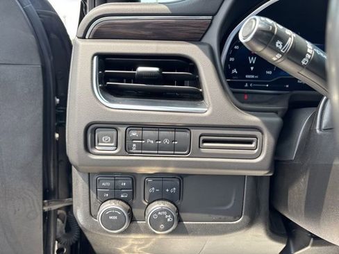 Used 2023 Chevrolet Tahoe LT image 16