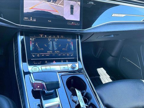 Used 2020 Audi Q7 3.0T Prestige w/ Prestige Package AWD/4WD image 15