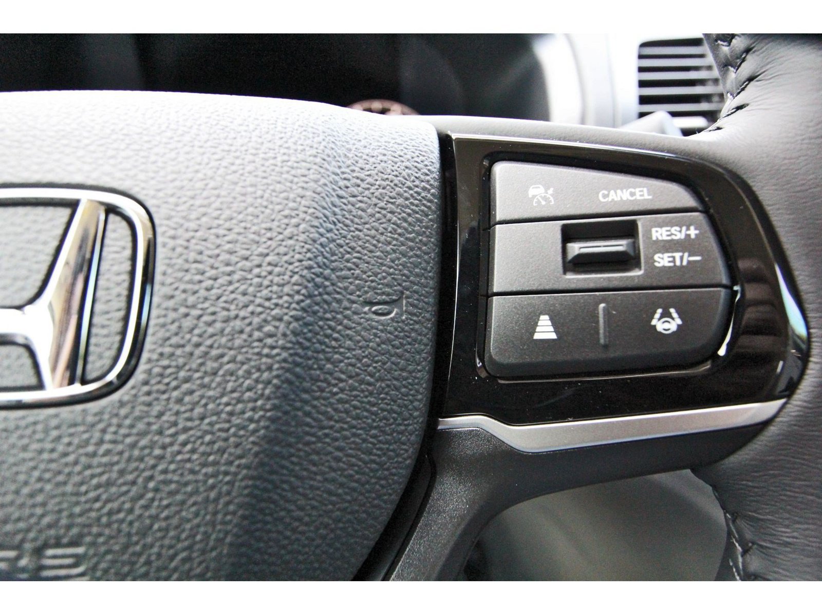 New 2027 Honda Odyssey EX-L image 19