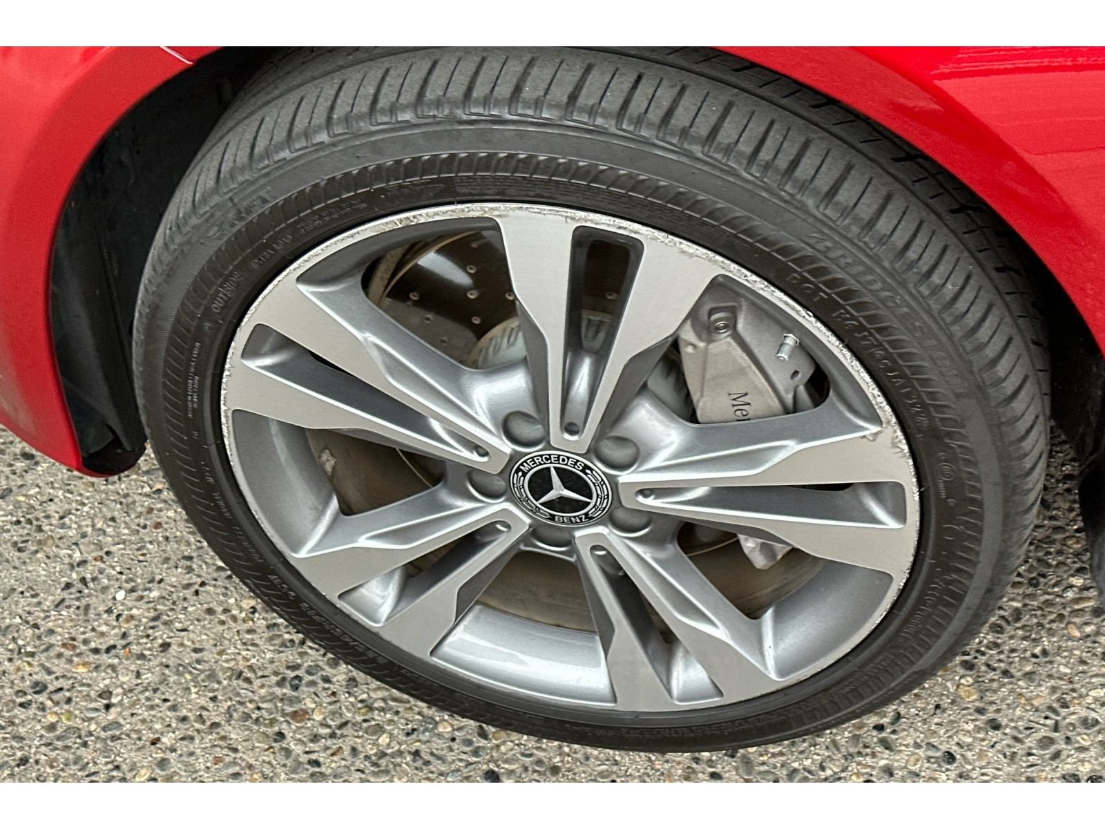 Used 2018 Mercedes-Benz C 350e Sedan image 4