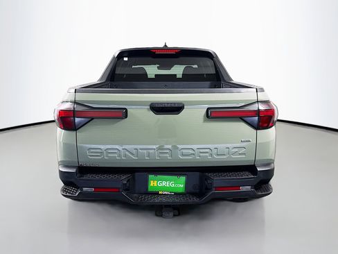 Used 2023 Hyundai Santa Cruz SE image 8