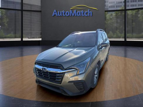 Used 2023 Subaru Ascent Premium w/ Convenience Package AWD/4WD image 3