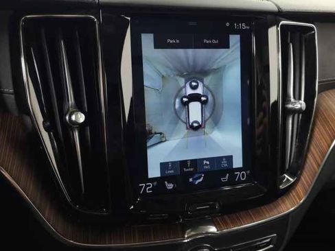 Used 2019 Volvo XC60 T8 Inscription image 30