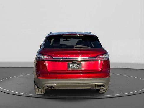 Used 2019 Lincoln Nautilus Select image 6