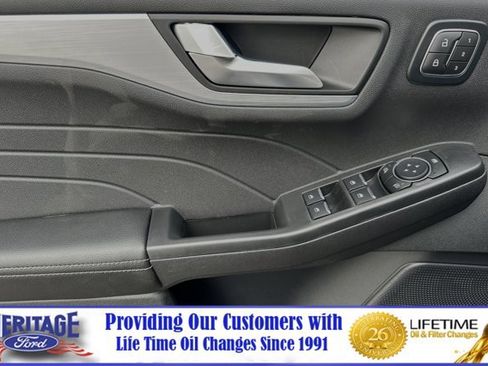 New 2024 Ford Escape Platinum w/ Premium Technology Package image 8