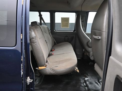 Used 2014 Chevrolet Express 3500 LT w/ LT Preferred Equipment Group RWD image 10