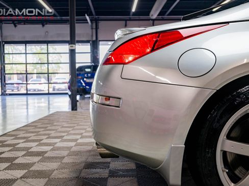 Used 2003 Nissan 350Z Track image 35