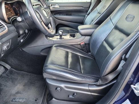 Used 2015 Jeep Grand Cherokee Overland RWD image 24