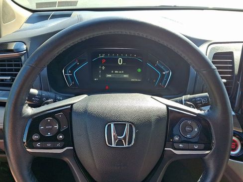 Used 2022 Honda Odyssey Elite image 22